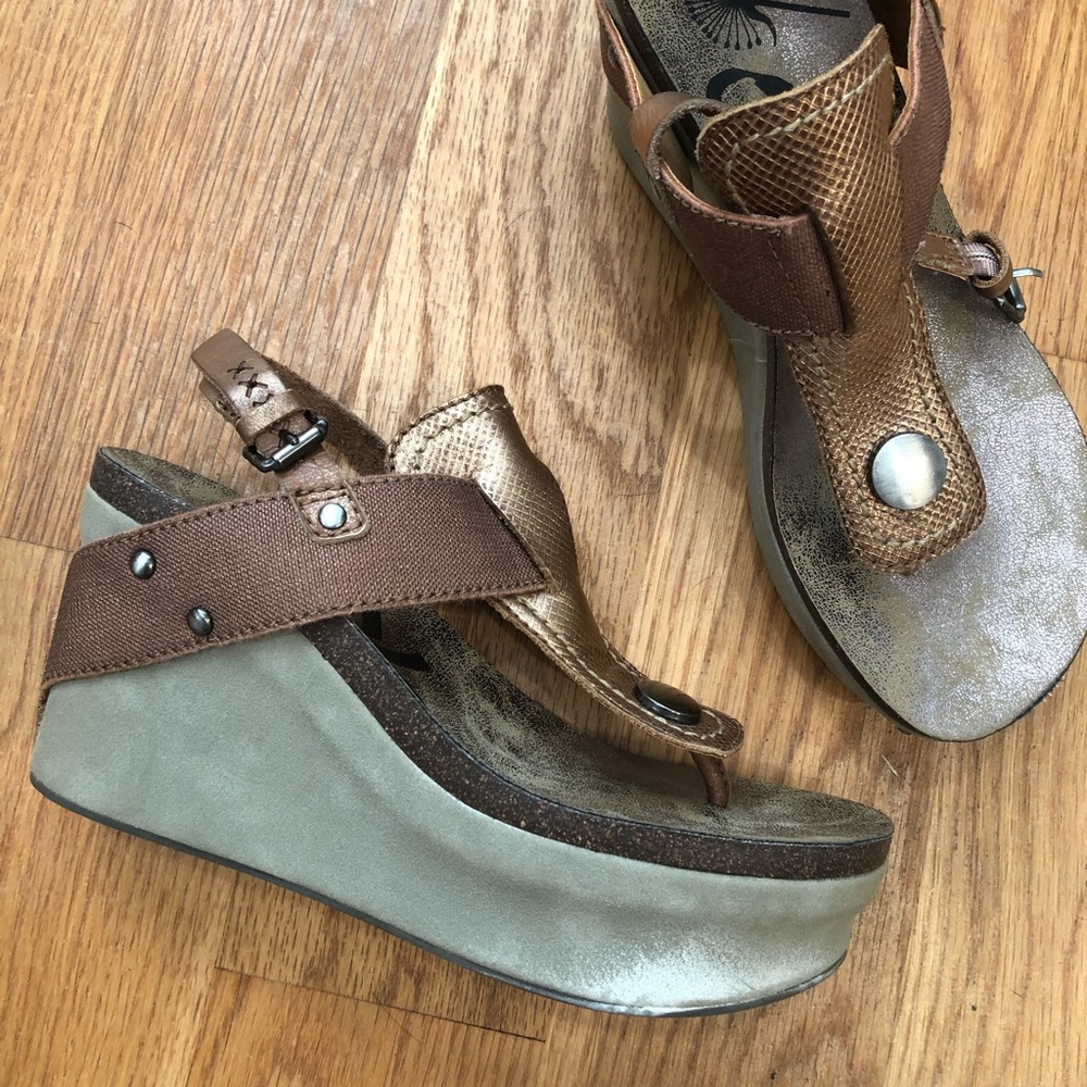 OTBT Size 8 Wedges